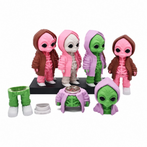 87x176mm Cute Hooded Alien Figure Herb Grinder 4 Layer Zinc Alloy Tobacco Spice Grinder ZNG906