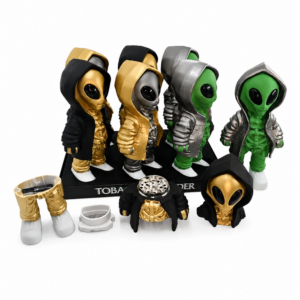 87x176mm 3D Streetwear Hooded Alien Herb Grinder 4 Layer Zinc Alloy Tobacco Spice Grinder ZNG907